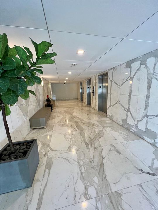 Recently Sold: $980,000 (2 beds, 2 baths, 1260 Square Feet)