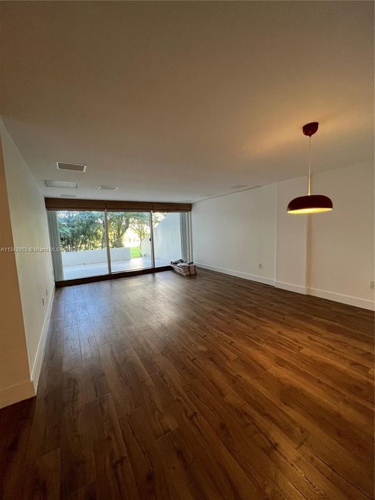 Recently Sold: $980,000 (2 beds, 2 baths, 1260 Square Feet)