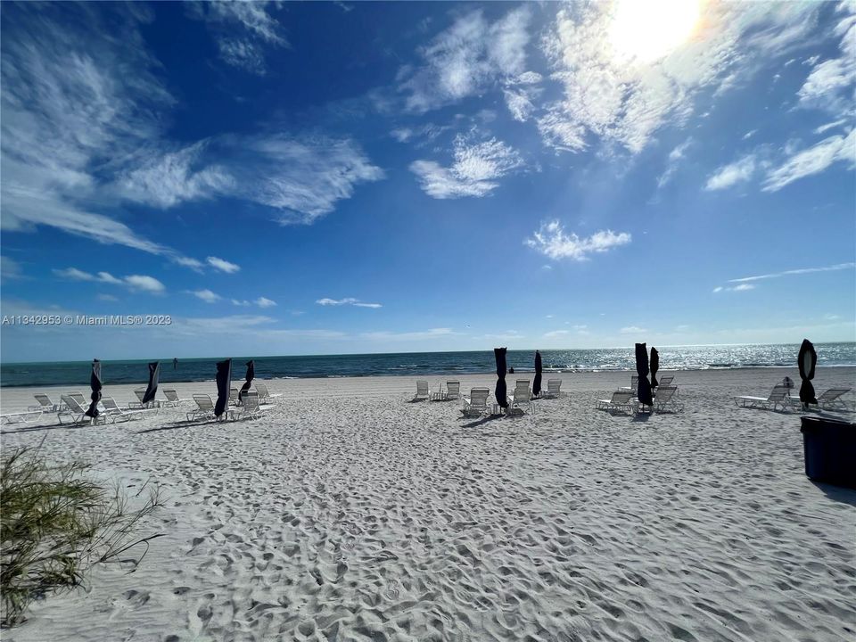 Recently Sold: $980,000 (2 beds, 2 baths, 1260 Square Feet)