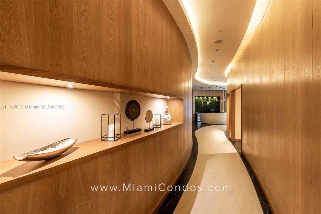 最近租的: $5,500 (1 贝兹, 2 浴室, 1386 平方英尺)