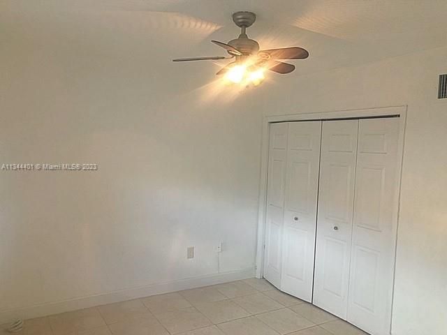 Recently Rented: $1,600 (1 beds, 1 baths, 572 Square Feet)