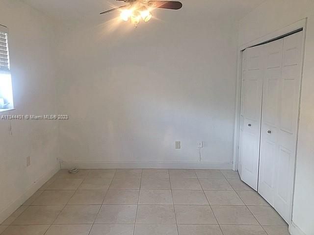 Recently Rented: $1,600 (1 beds, 1 baths, 572 Square Feet)