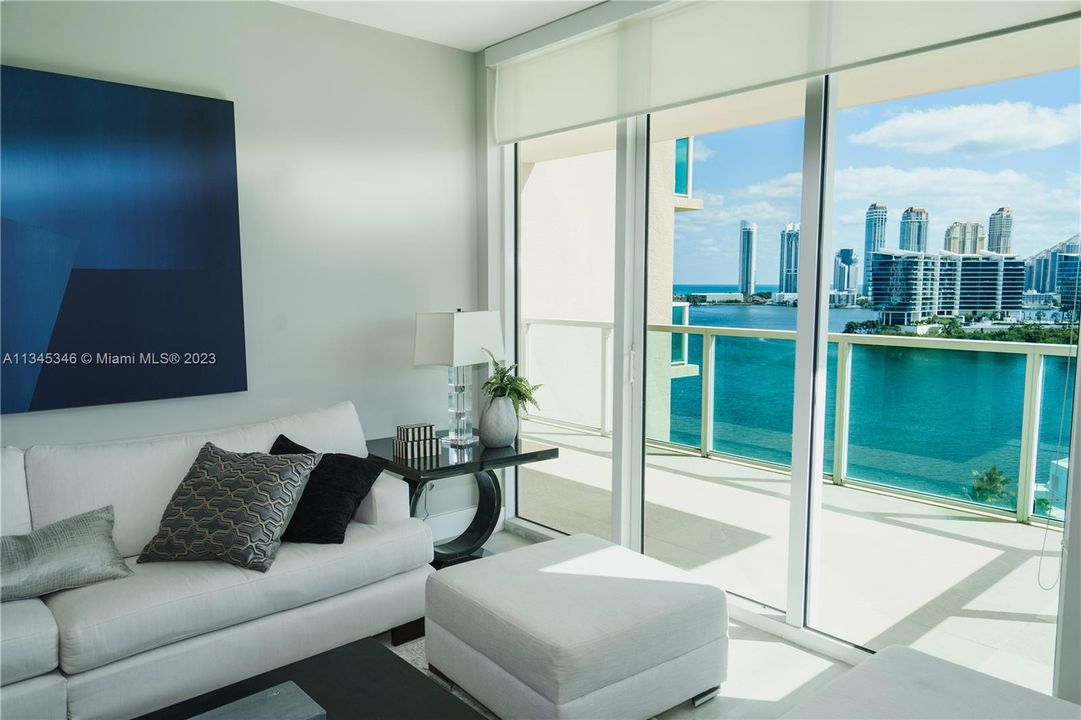 Recently Sold: $870,000 (3 beds, 2 baths, 1846 Square Feet)