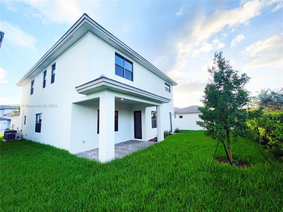 Recently Rented: $6,600 (5 beds, 4 baths, 0 Square Feet)