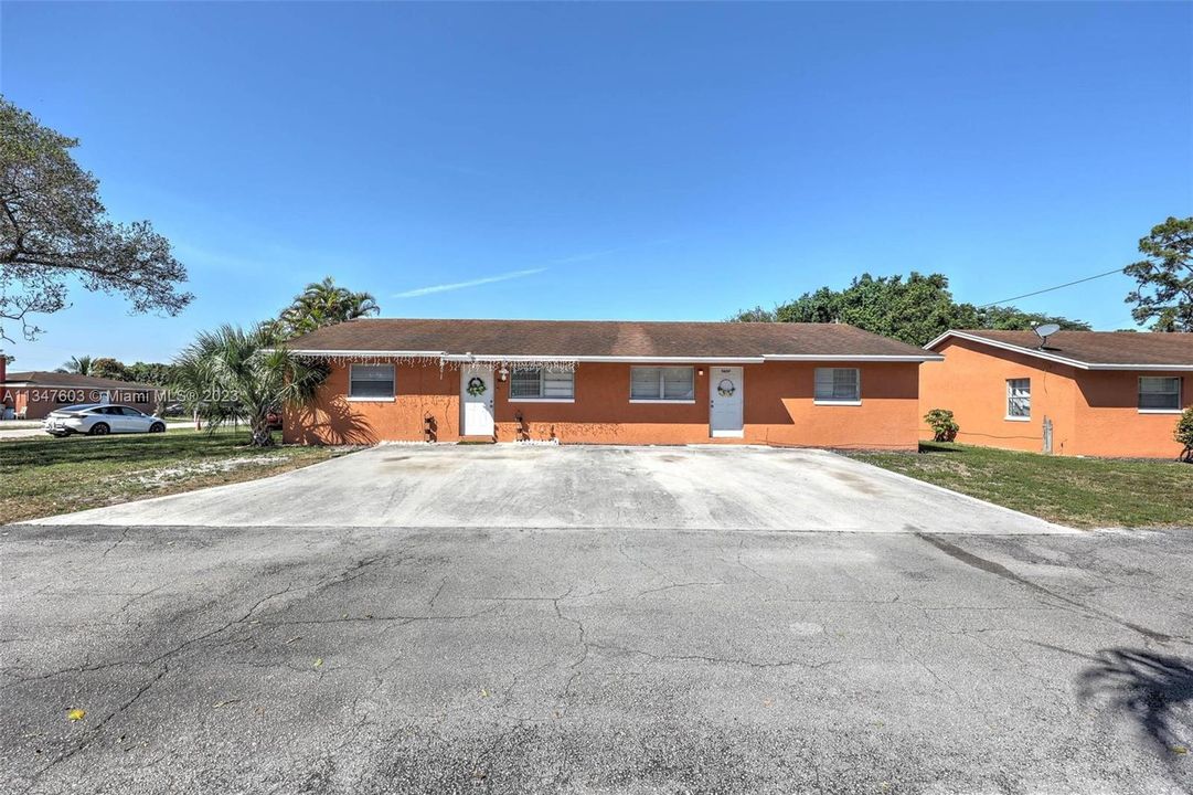 Recently Sold: $950,000 (0 beds, 0 baths, 3600 Square Feet)