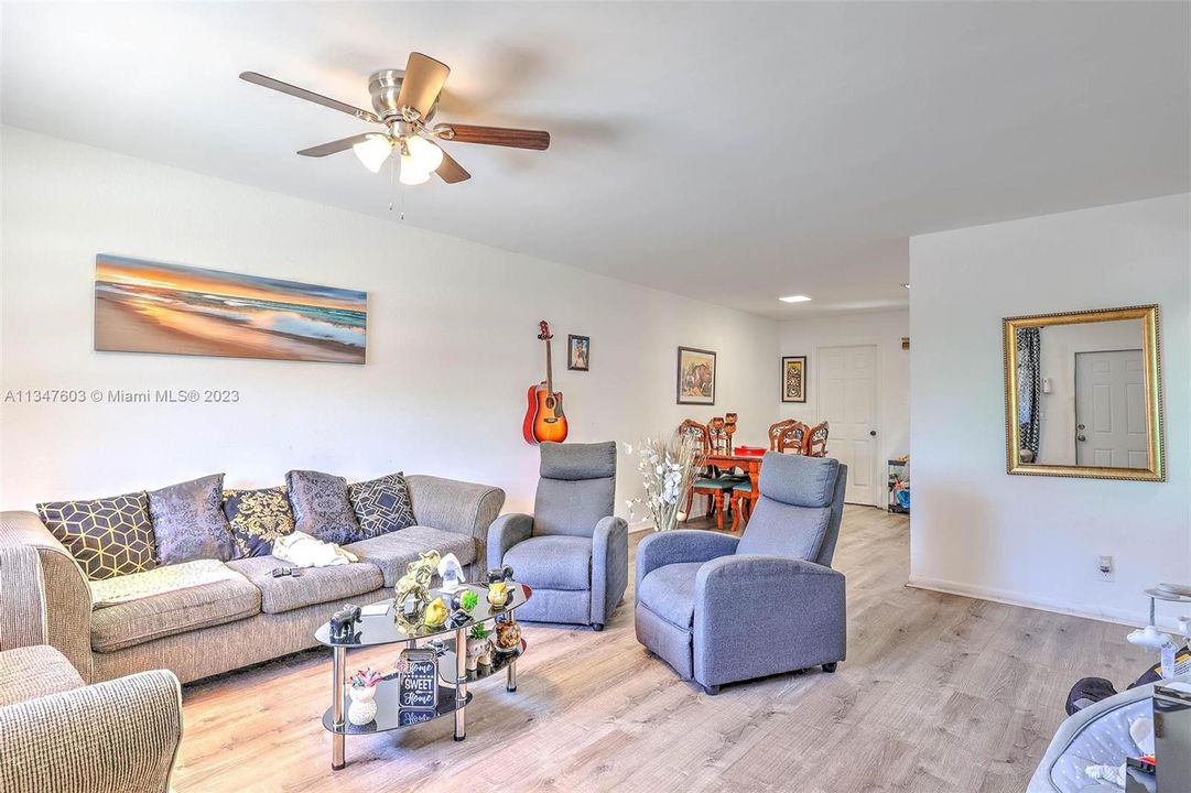 Recently Sold: $950,000 (0 beds, 0 baths, 3600 Square Feet)