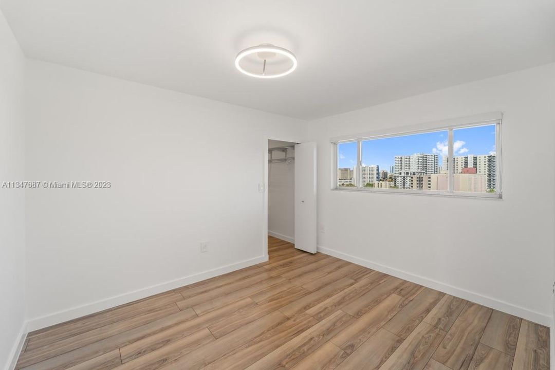 Recently Sold: $385,000 (2 beds, 2 baths, 1020 Square Feet)