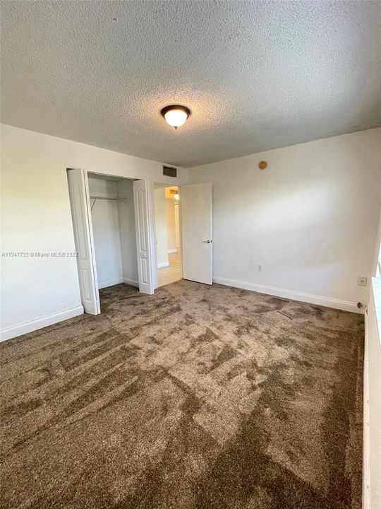 Недавно арендовано: $1,900 (2 спален, 2 ванн, 944 Квадратных фут)