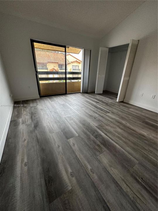 Недавно продано: $490,000 (3 спален, 2 ванн, 1348 Квадратных фут)