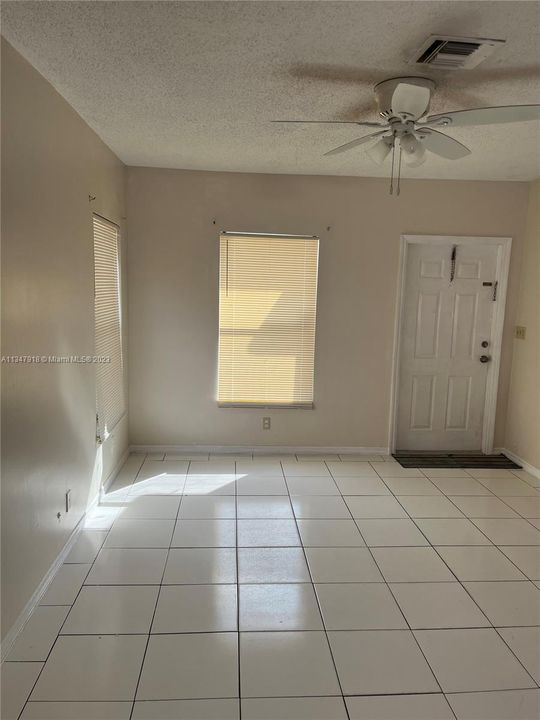 Recently Rented: $2,000 (2 beds, 2 baths, 0 Square Feet)