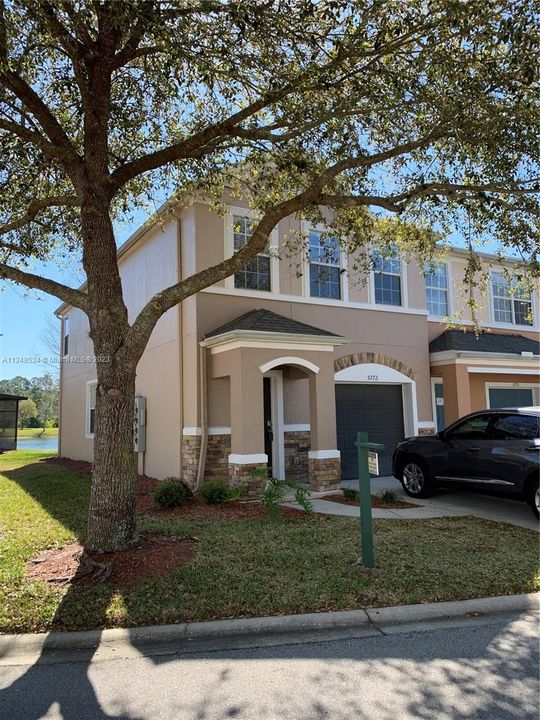 Недавно продано: $310,000 (3 спален, 2 ванн, 1499 Квадратных фут)