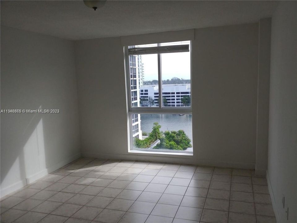 Recently Rented: $2,300 (1 beds, 1 baths, 760 Square Feet)