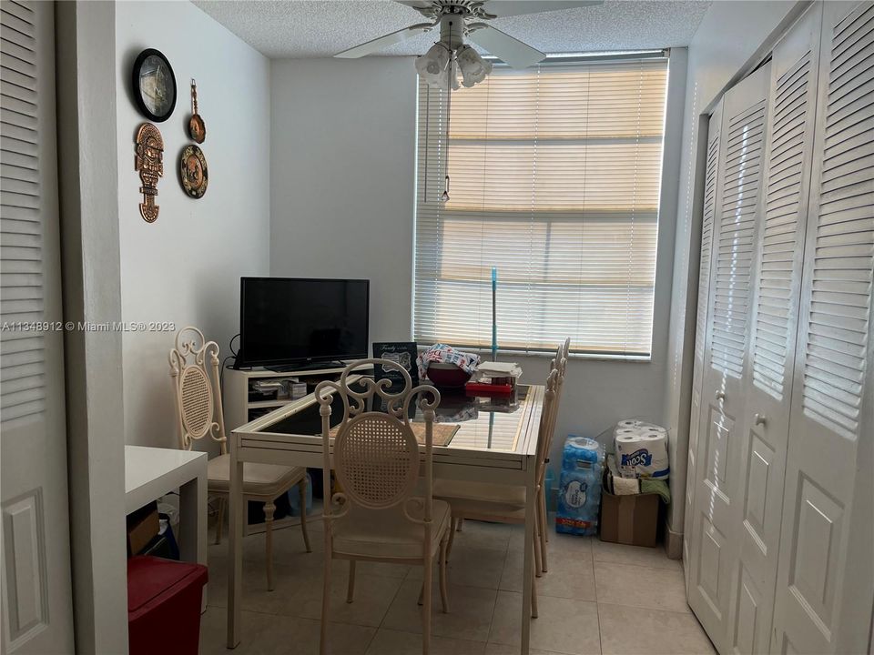 Recently Sold: $145,000 (2 beds, 2 baths, 1005 Square Feet)