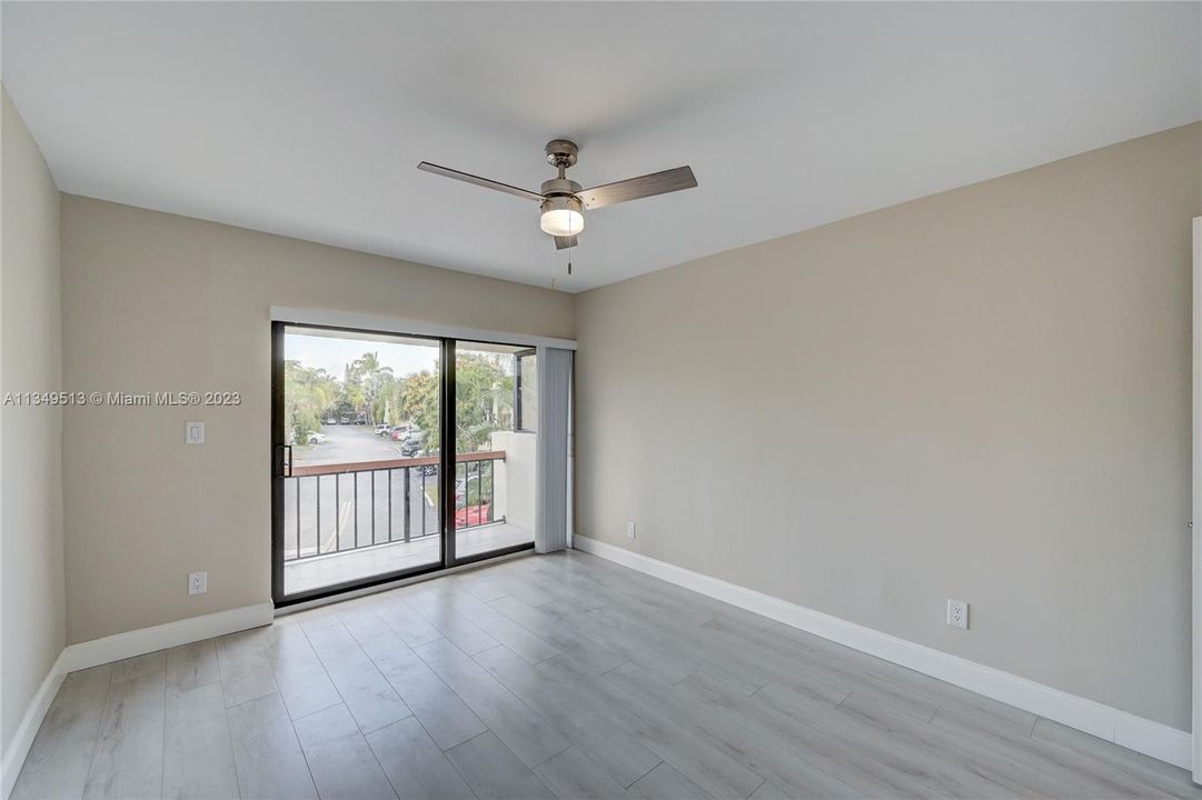 Recently Sold: $349,999 (3 beds, 2 baths, 1540 Square Feet)