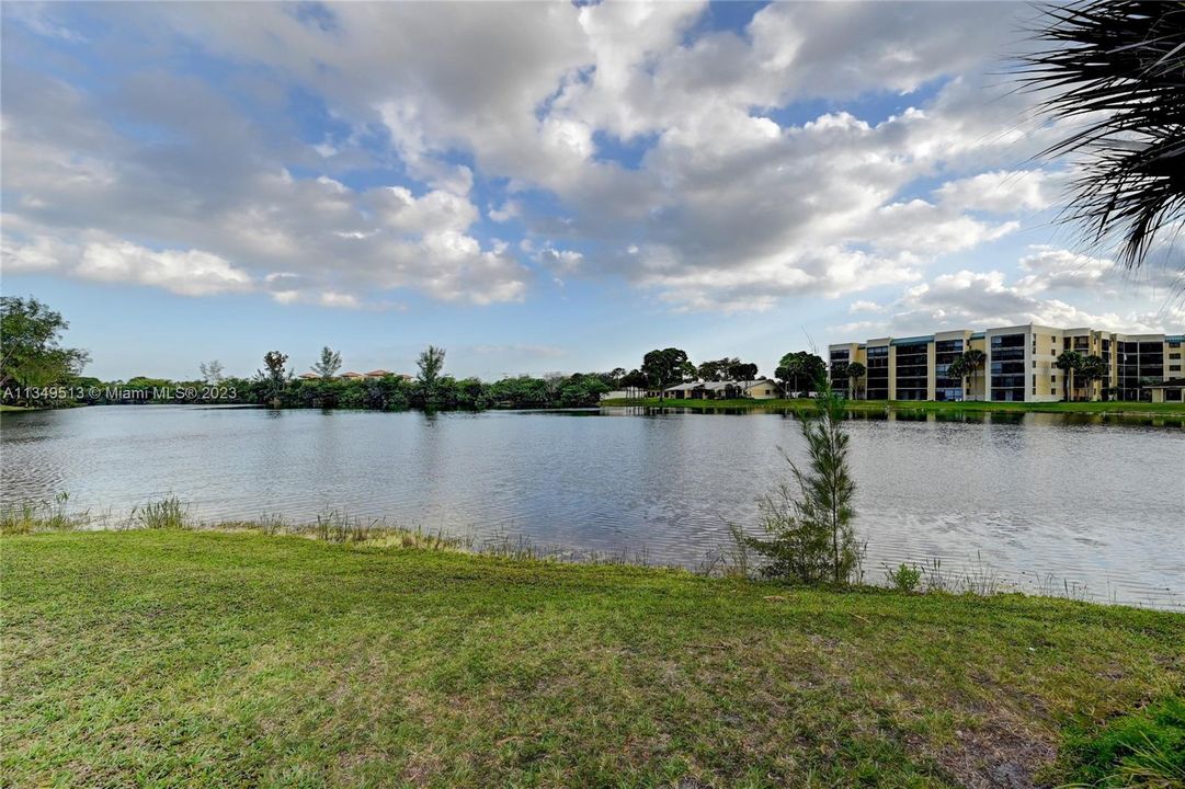 Recently Sold: $349,999 (3 beds, 2 baths, 1540 Square Feet)
