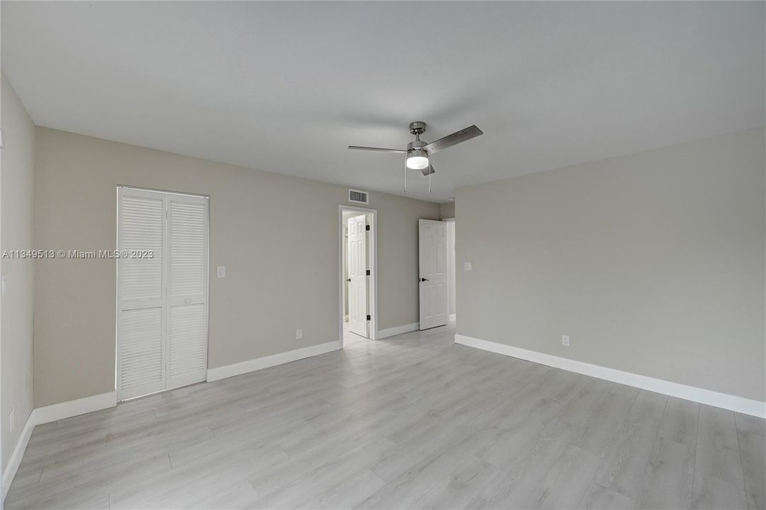 Recently Sold: $349,999 (3 beds, 2 baths, 1540 Square Feet)