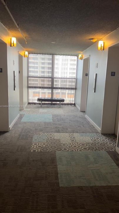 Recently Sold: $466,000 (2 beds, 2 baths, 990 Square Feet)