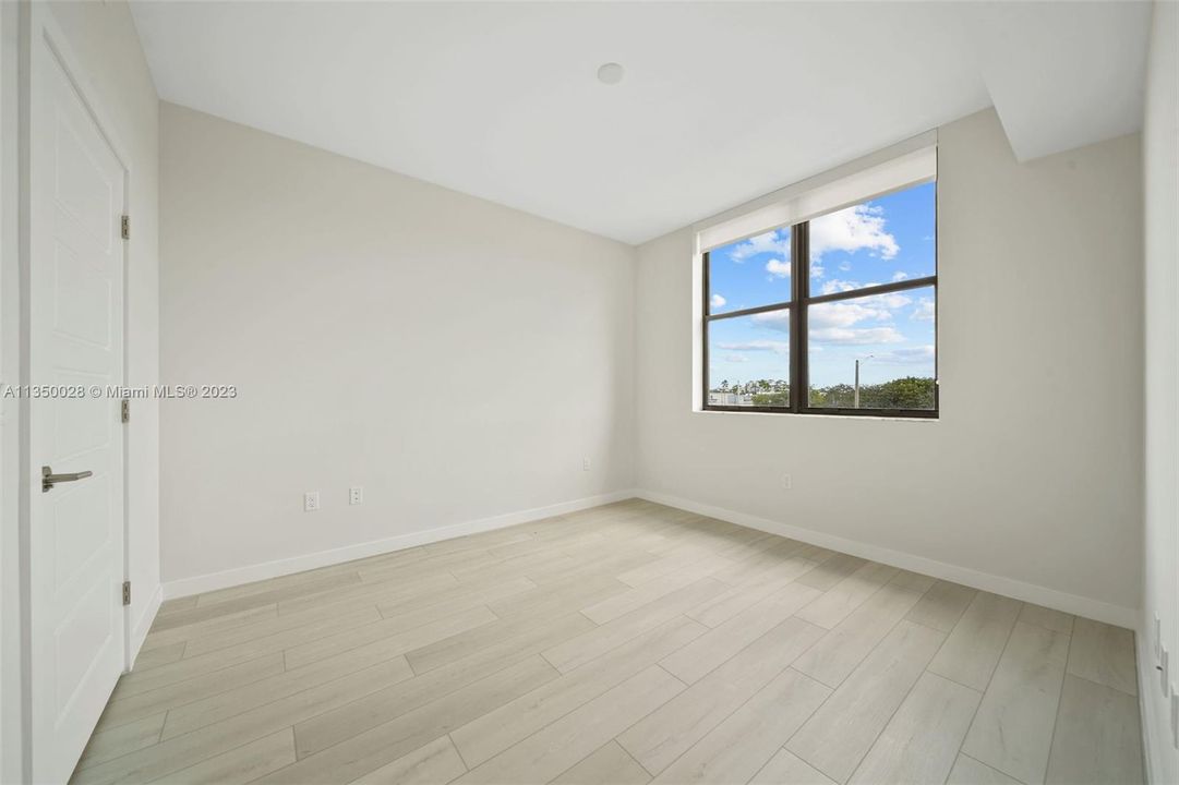 Recently Rented: $3,001 (2 beds, 2 baths, 1212 Square Feet)