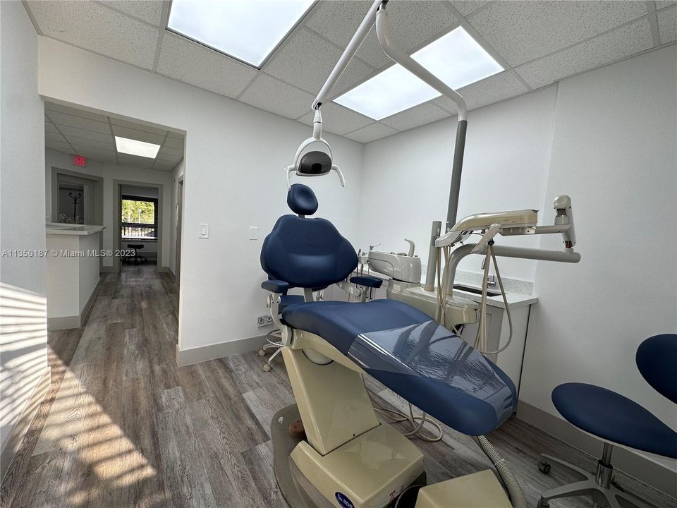 Operatory #1 opposite view