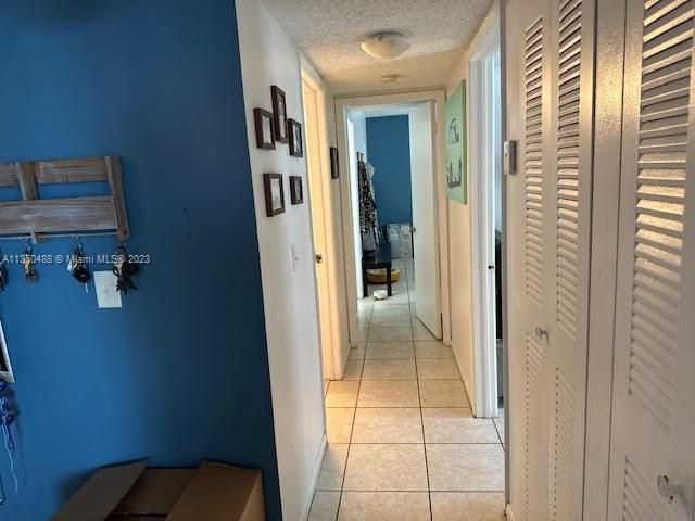 Vendido Recientemente: $499,000 (2 camas, 2 baños, 959 Pies cuadrados)