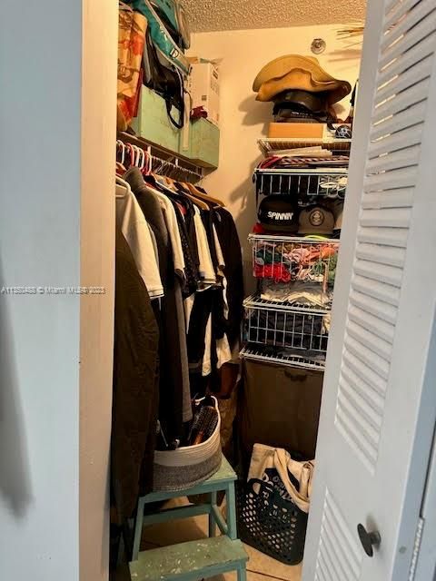 Vendido Recientemente: $499,000 (2 camas, 2 baños, 959 Pies cuadrados)