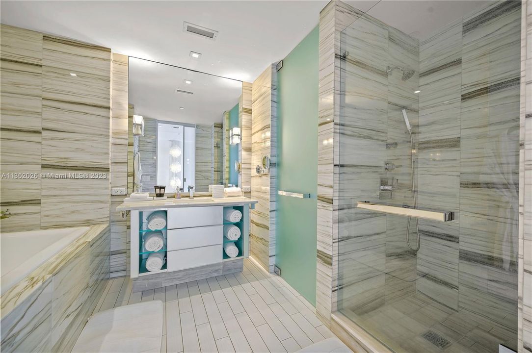 Недавно арендовано: $14,000 (2 спален, 1 ванн, 1026 Квадратных фут)