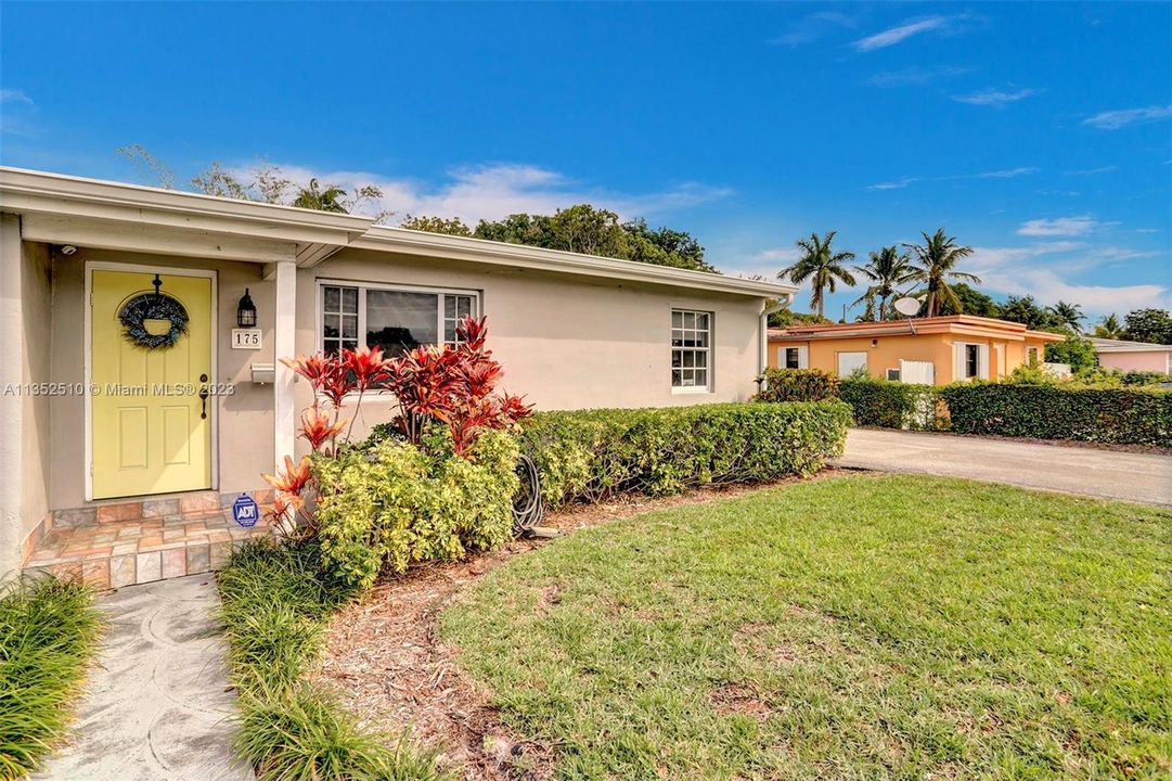Recently Sold: $499,000 (4 beds, 1 baths, 1932 Square Feet)