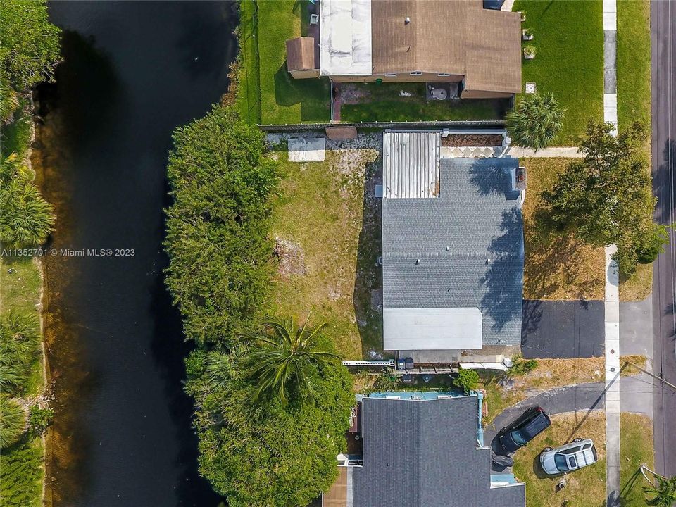 Недавно продано: $399,000 (3 спален, 2 ванн, 1368 Квадратных фут)