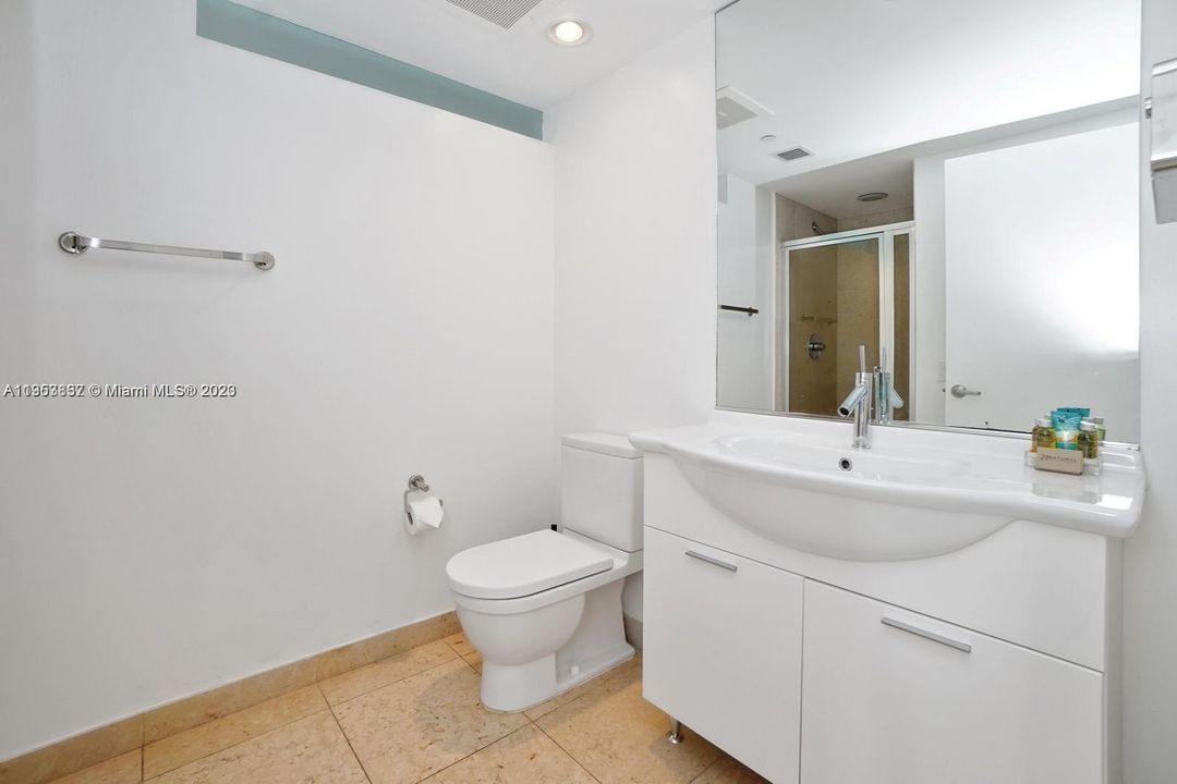 Recently Sold: $1,150,000 (2 beds, 2 baths, 1459 Square Feet)