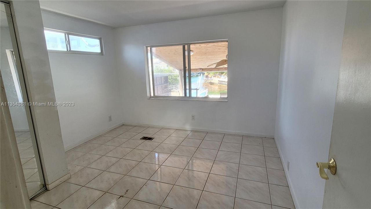 Recently Sold: $697,500 (2 beds, 2 baths, 1108 Square Feet)