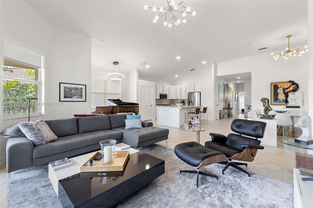 Recently Sold: $599,900 (3 beds, 2 baths, 2450 Square Feet)