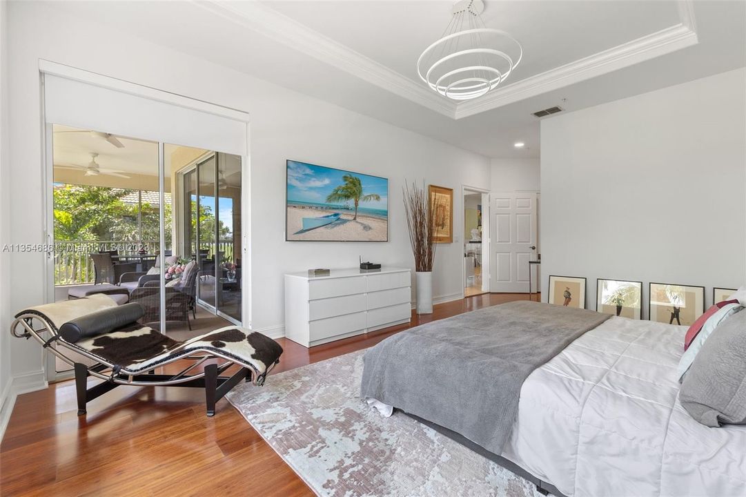 Recently Sold: $599,900 (3 beds, 2 baths, 2450 Square Feet)