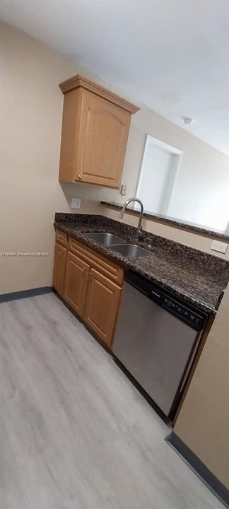 Active With Contract: $175,000 (2 beds, 2 baths, 1020 Square Feet)