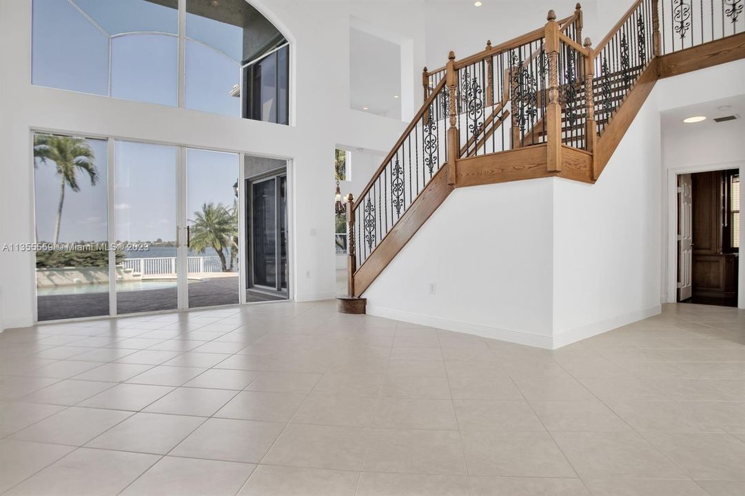 For Rent: $8,400 (5 beds, 5 baths, 3361 Square Feet)