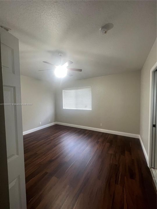 Recently Rented: $2,700 (3 beds, 2 baths, 1651 Square Feet)