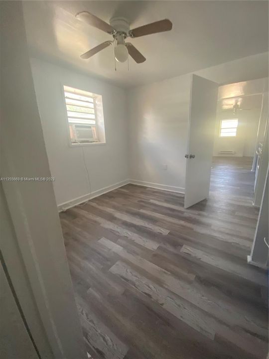 Recently Rented: $1,200 (1 beds, 1 baths, 483 Square Feet)