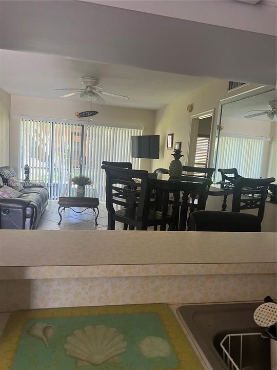 Recently Rented: $3,500 (2 beds, 2 baths, 814 Square Feet)