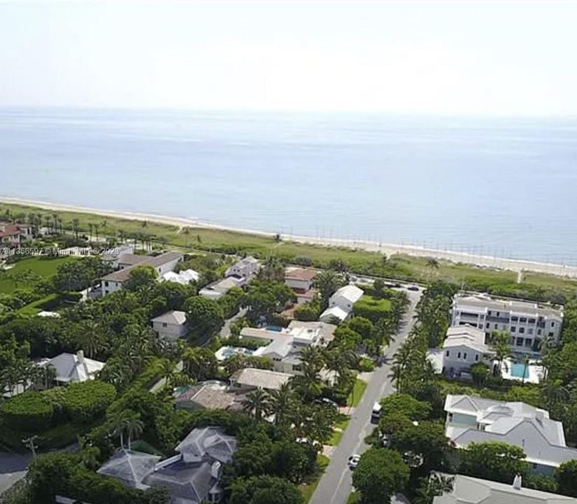 Seaspray Ave. Home 4th from beach. Lower left rooftop.