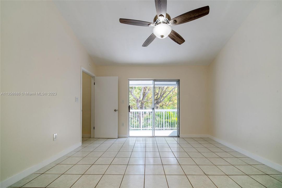 Recently Sold: $525,000 (1 beds, 1 baths, 776 Square Feet)