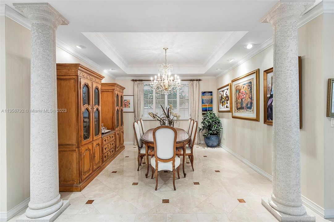 Recently Sold: $2,850,000 (4 beds, 4 baths, 4198 Square Feet)