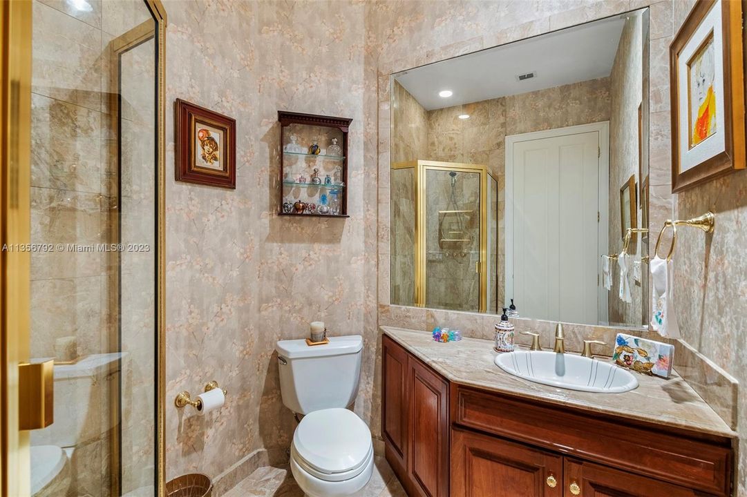 Недавно продано: $2,850,000 (4 спален, 4 ванн, 4198 Квадратных фут)