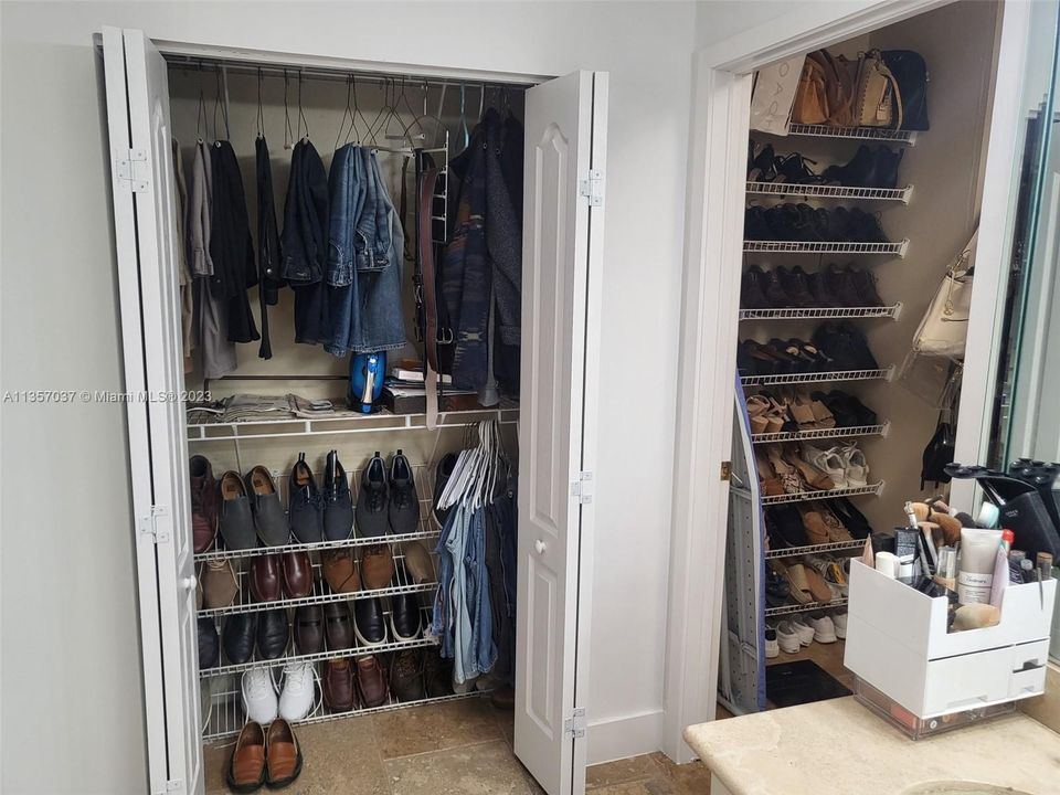 Recently Sold: $1,150,000 (5 beds, 3 baths, 3356 Square Feet)