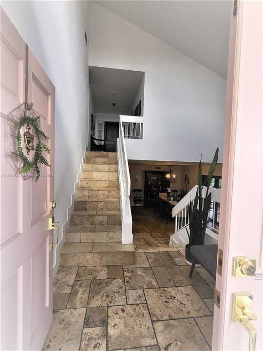 Recently Sold: $1,150,000 (5 beds, 3 baths, 3356 Square Feet)