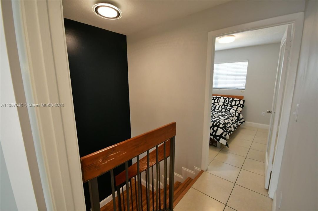 For Rent: $2,400 (2 beds, 2 baths, 824 Square Feet)