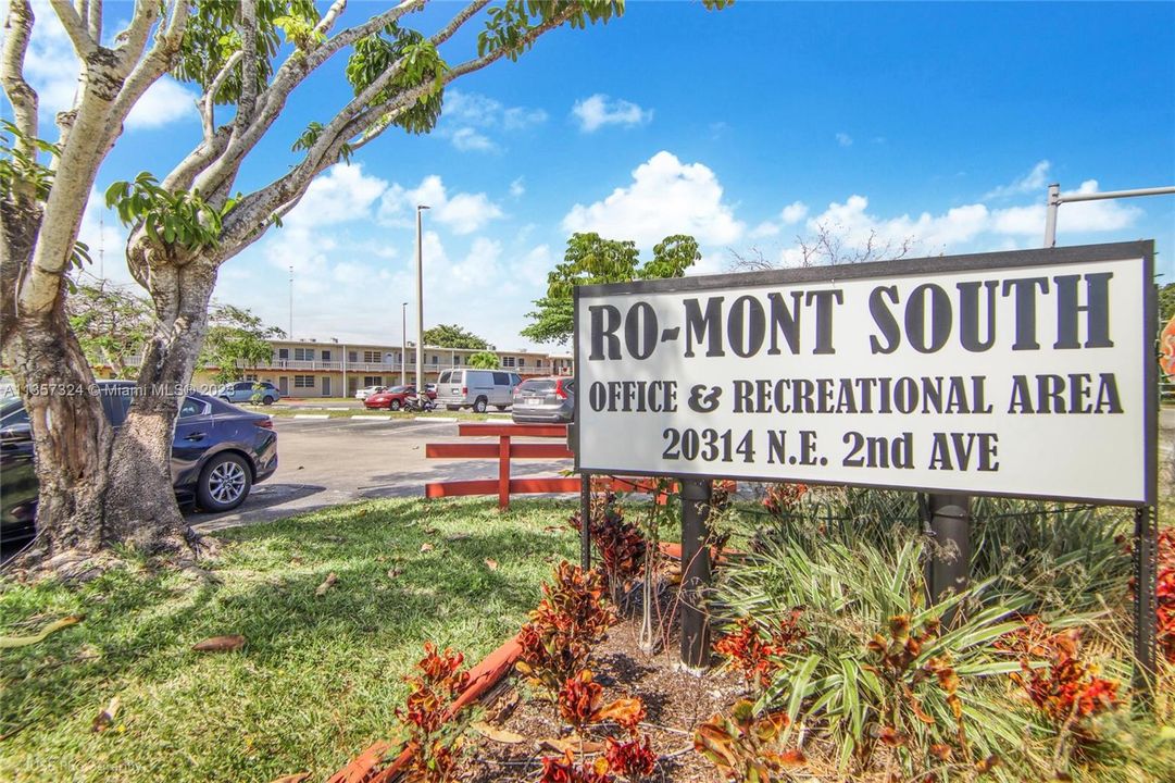 最近售出: $129,000 (1 贝兹, 1 浴室, 775 平方英尺)