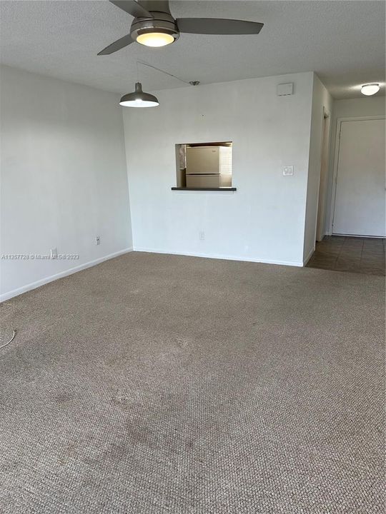 Recently Sold: $127,500 (1 beds, 1 baths, 702 Square Feet)