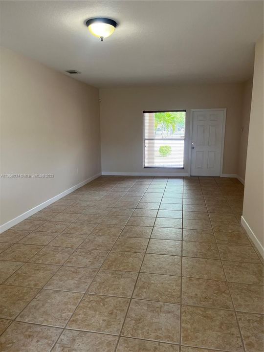 Recently Rented: $3,800 (3 beds, 2 baths, 1681 Square Feet)