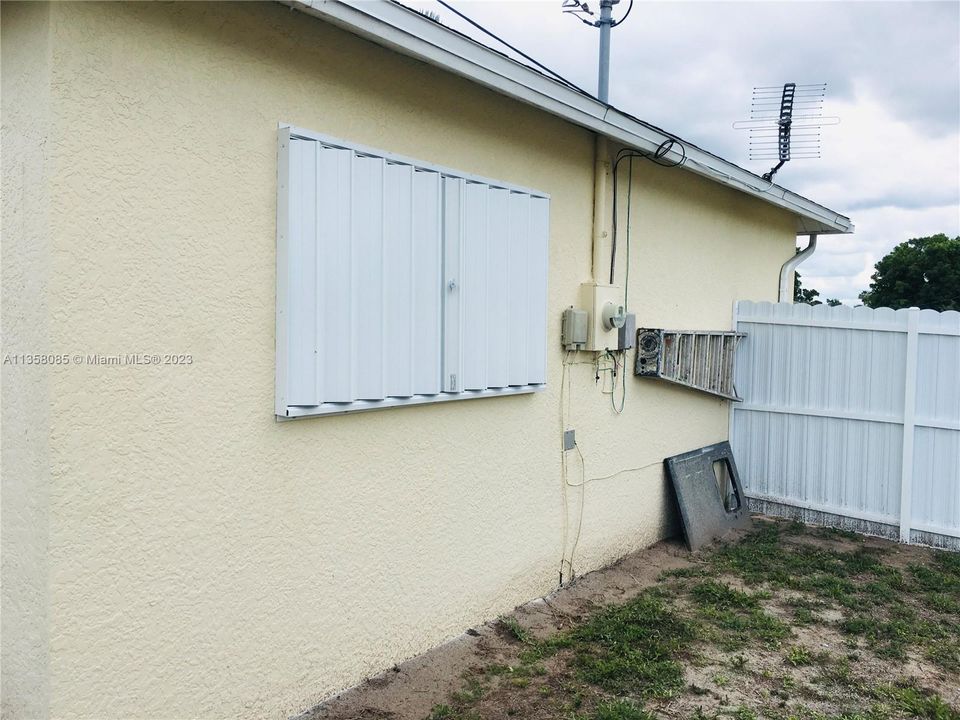 Vendido Recientemente: $425,000 (3 camas, 2 baños, 0 Pies cuadrados)