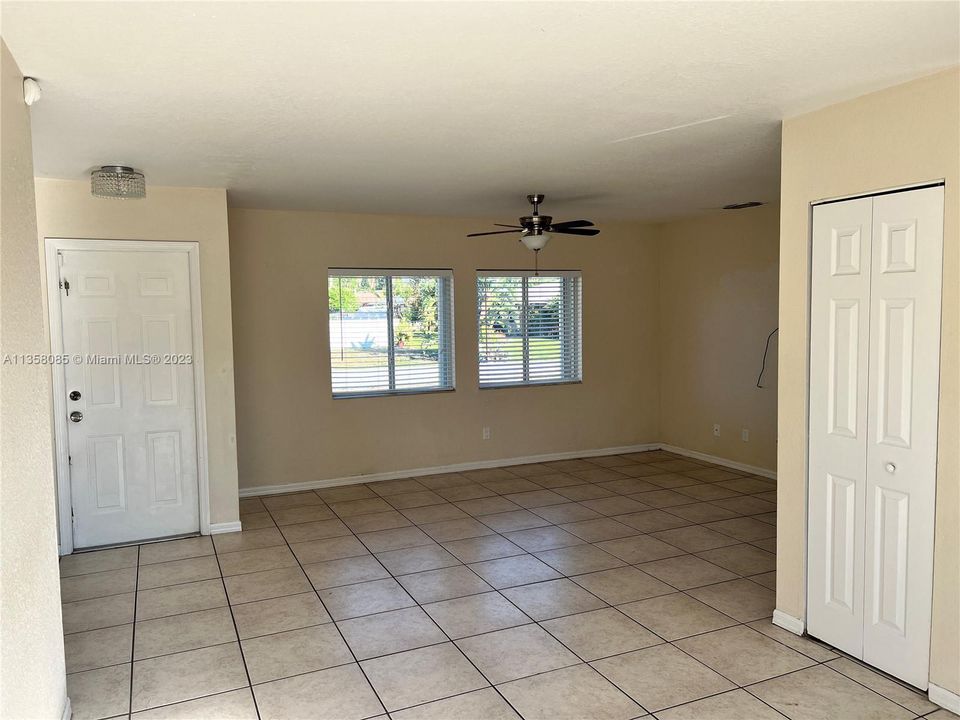 Recently Sold: $425,000 (3 beds, 2 baths, 0 Square Feet)