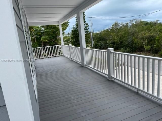 8 Foot Covered Porch
